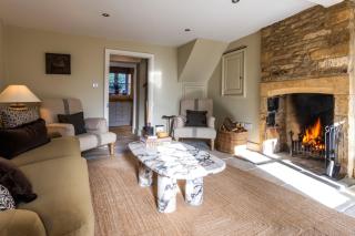 Cotswolds Stone Cottage in Lower Oddington - 7