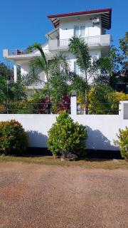 C & D Apartments - Marawila - 7