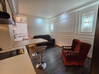 Moderno Loft North Point Studios 2 - 5