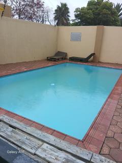 Budget 2 bedroom apartment - 5