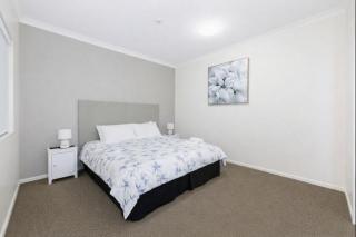 The Anchorage Escape Apartment - Steps away from City, Ferry and Stadium Townsville - 3