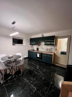 ZANIK Cozy Haven - 8