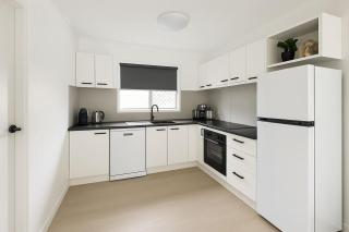 2-Bedroom Charm near Mater Hospital Pimlico Townsville - 8