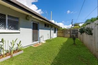 2-Bedroom Charm near Mater Hospital Pimlico Townsville - 2