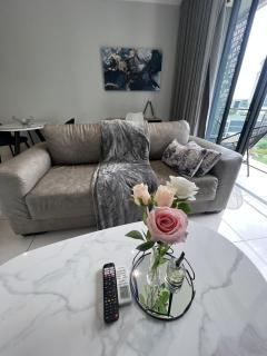 Mabiyela at Ellipse Waterfall - 0