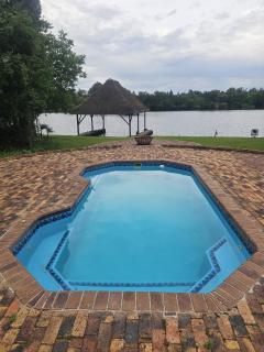 Millionaires Vacation - 8