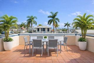 Paradise on Palmer-City Stadium Ferry&Strand in Townsville - 0