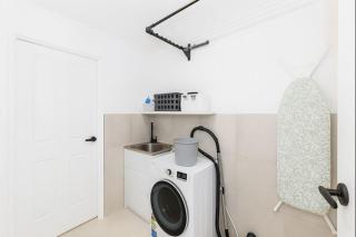 2-Bedroom Comfort near Mater Hospital Pimlico Townsville - 4