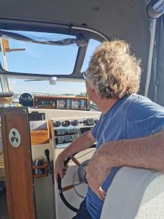 Sleeping on the GilgaBoat! - 4