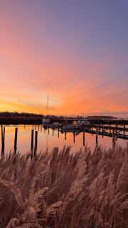 Sleeping on the GilgaBoat! - 3