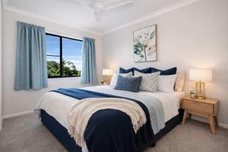 Modern West End Apartment in Townsville with Pool & Parking - 3