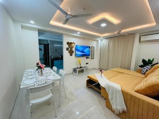 Luxury 2bhk Powai lake & IIT - 2