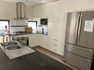 Cloverdale Family Accommodation - 3