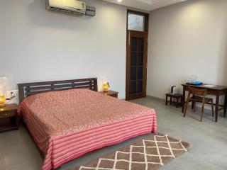 IT City Luxe Homestay-Secure & Comfortable Stay in Mohali - 2