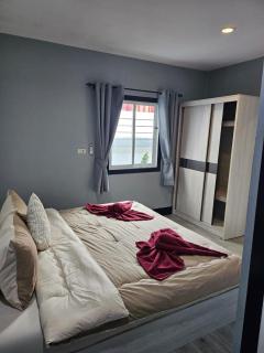 Beautiful Private New Villa 400m To Beach Sleeps 7 - 2