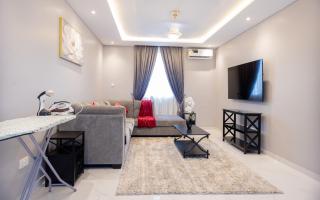 5 Bedroom in East Legon Trassaco - 6