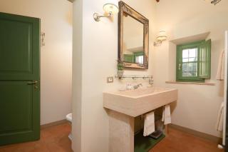 Villa Campriano by VacaVilla - 2