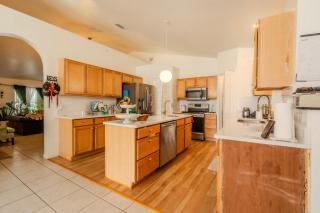 Flint and Kingscrest, LLC - Private Rooms in Shared Home - 8