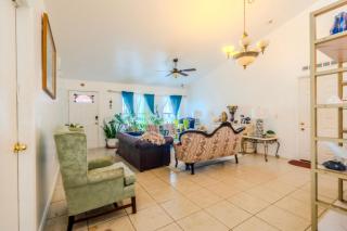 Flint and Kingscrest, LLC - Private Rooms in Shared Home - 3