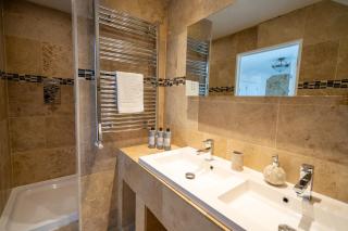 Stunning 4 bedroom house in Wadebridge, Cornwall - 2 living rooms and superking beds - Wadebridge - 7