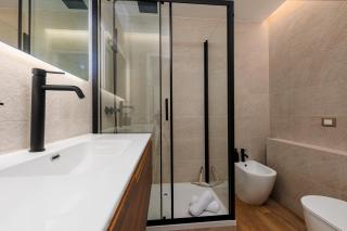 Amazing see view with big balcony near Grimaldi and direct lift to Monaco close to Casino and Larvotto Parking available u - 2