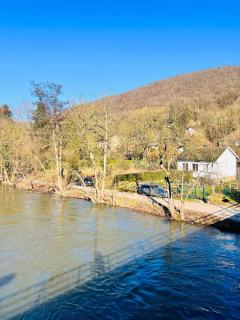 Riverside Cabin Surrounded by Nature for Two - 1