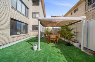 Beachside Elegant & Modern Apartment - 2