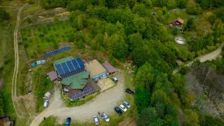 PENSIUNEA IZVORUL BUCURIEI - 9