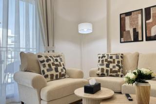 Aurora Yas Haven -Chic 1BR Escape - 2