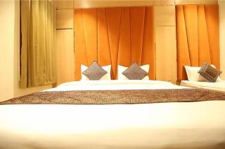 Hotel Nayyar Regency Near Golden temple - 1