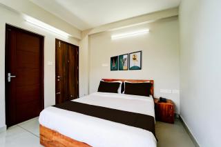 Townhouse Oak Cochin International Airport - 8