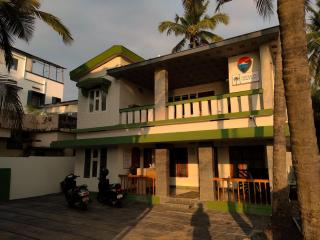 Thekkini Rooms & Dorms - 9