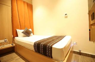 Hotel Nayyar Regency Near Golden temple - 6