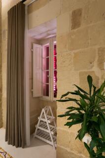 Stylish Loft in Valletta 2 Bathrooms - 2