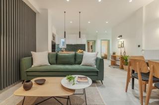 Peacefull Family APT W Sunny Balcony in Kallithea - 0