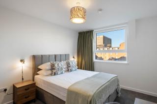 City Point Apartment by Guestz - 5