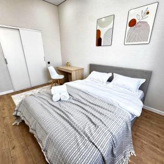 Уютная евро-двушка рядом с Областным Музеем - 0