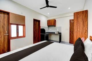 Hotel O by OYO Comfort Heavan Stay - 1