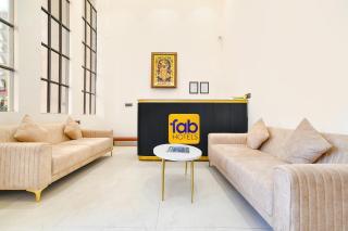 FabHotel Saraca Inn - 8