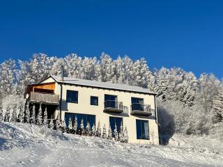 The Mountain View - no children - 8