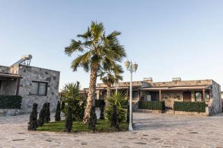 Adonis Resort & Spa - 4