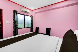 SPOT ON Hotel Stop Point - 4