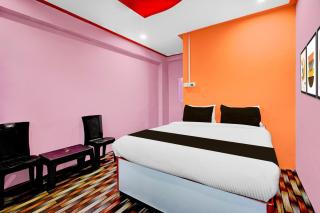 SPOT ON Hotel Stop Point - 1