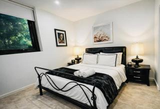 The Executive Garden Reisdence - 1