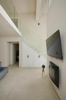 Chic Greek Cave Maisonette with hot tub - 6