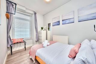 Portrush Harbour Apt Walk to Beach - Princess Red 1 - 9