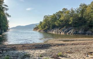 Lovely Home In Sørbøvåg - 9