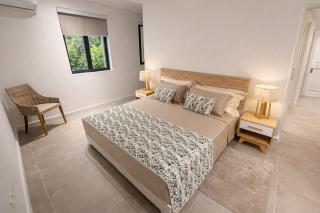 Elegant Architect Duplex Pool & Garden - 8