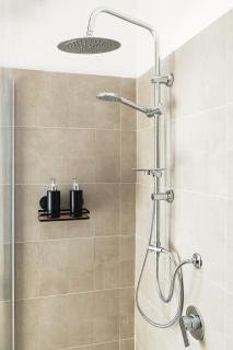 Three bedroom Central flat Near train station - 1