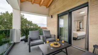 Villa Antares by Villas Guide - 1